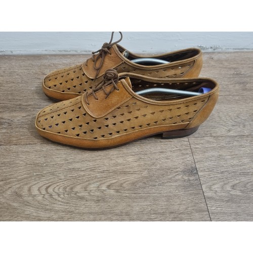 Vintage tan leather perforated - tan,
