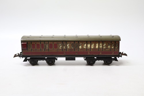 Hornby gauge 8 wheeled - hornby, no.2