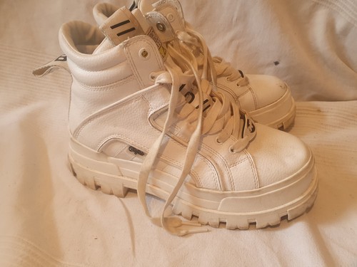 Buffalo boots size 5 - uk, 6.5