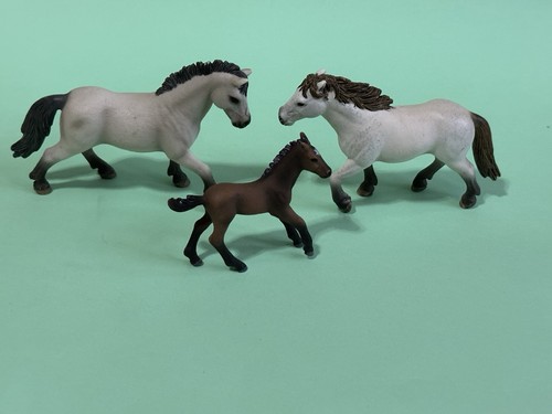 Schleich horse camargue - horse,