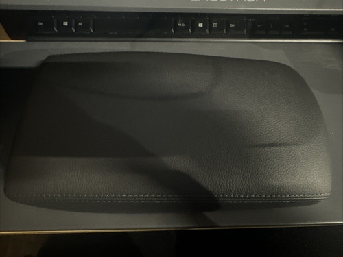 New genuine audi armrest - genuine,