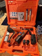 Paslode IM360Ci 2 batteries included and ten gas canisters 