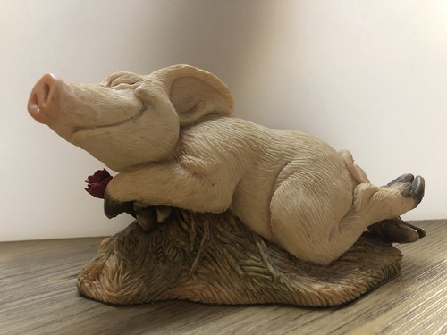 Vintage pig figurine - pig,