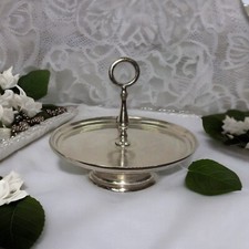 Single Tier Aluminum Cake
