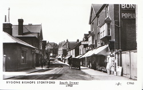 Hertfordshire postcard - postcard,