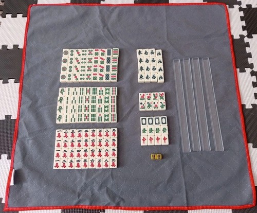 Travel mahjong set with - travel,