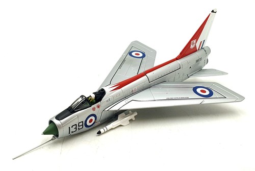 Corgi scale diecast - corgi, 1/72