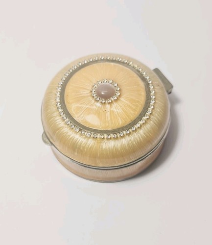 Vintage round enamel - round,