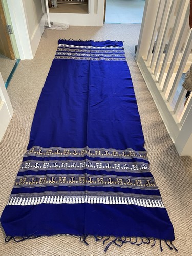 Thai blue elephant - thai, table