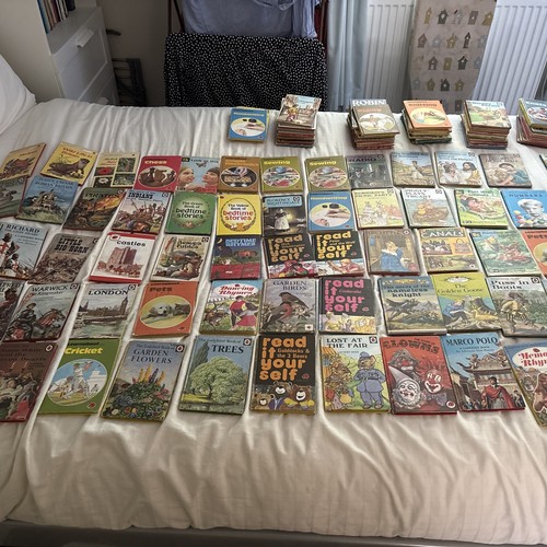 Job lot 118 vintage ladybird - job,
