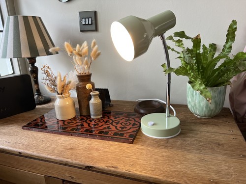 Vintage hong kong searchlight - hong,
