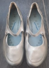 HUSH PUPPIES LADIES FLAT MARY JANE SHOES UK SIZE 7.5 N