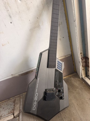 Casio digital guitar - digital,
