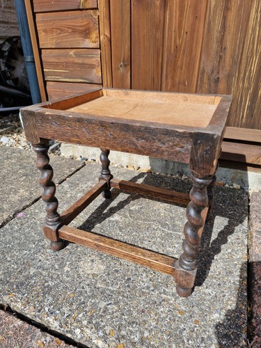 Oak barley twist foot - oak,