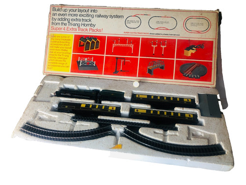Model railway train set with - train,