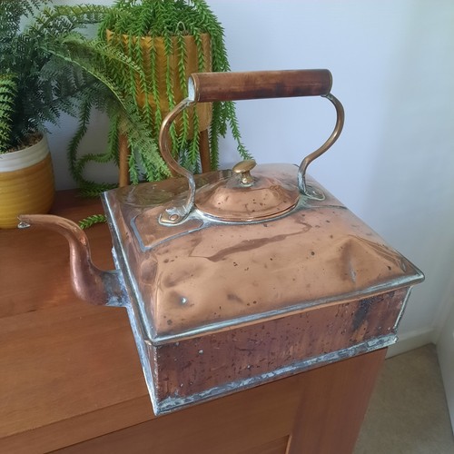 Large square copper kettle - square,