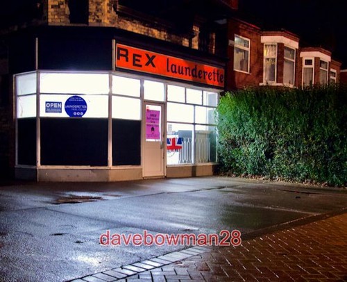 Photo launderette boothferry - launderette,