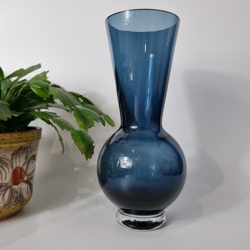 Darlington blue glass - blue, vase