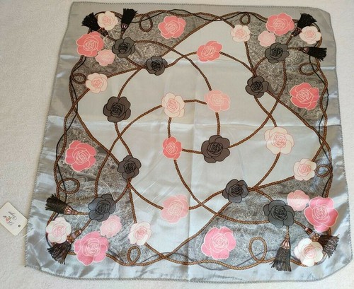 Luxury neck square silk