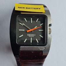 Diesel DZ-1092 Large Mens Watch Black and Silver retro vintage New Battery