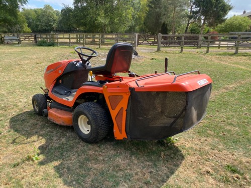 Kubota gr1600 sit lawnmower - kubota,