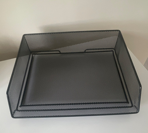 Black metal mesh desk - black,