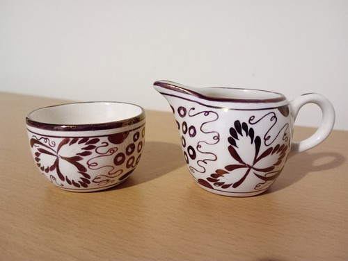 Vintage gray pottery small - gray's,