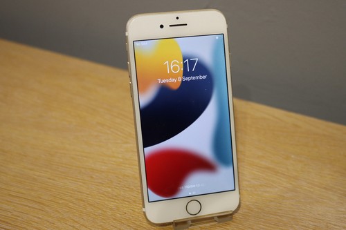 Apple iphone 32gb gold - 7,