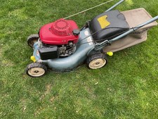 HONDA IZY  HAND  PROPELLED 16" PETROL LAWN MOWER