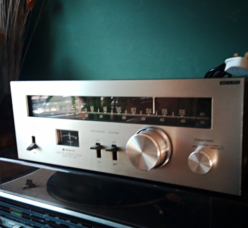 Sanyo fmt 1001k - am/fm, stereo