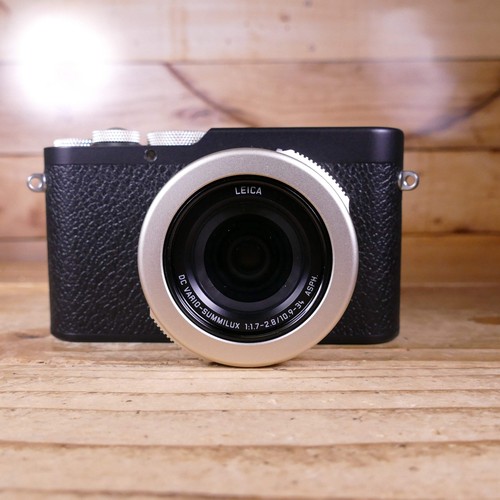 Used leica lux camera 100 - d-lux,