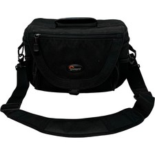 Lowepro Nova 4 AW Camera