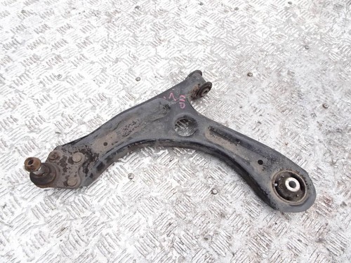 Volkswagen 2013 steering - volkswagen,