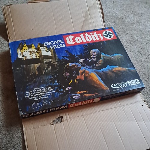 Escape from colditz - escape, game
