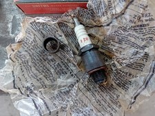 Vintage N.O.S KLG F20 Spark Plugs