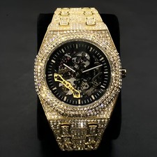 Mens Luxury Watch Gold Diamond