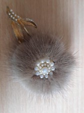Vintage Real Rabbit’s Foot Brooch – 9cm – Missing Pin Back