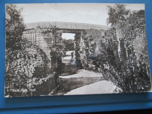Postcard hull east - postcard, park