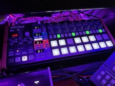 Arthuria Beatstep Pro Black Edition In Wooden Stand