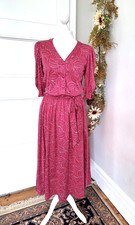 GORGEOUS VINTAGE LAURA ASHLEY