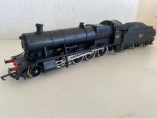 HORNBY R143 BR BLACK 2-8-0