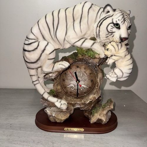 White tiger couple figurine