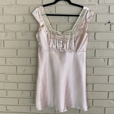 Vintage Y2K Victoria’s Secret Satin Milkmaid Pink Babydoll Slip Dress Chemise M