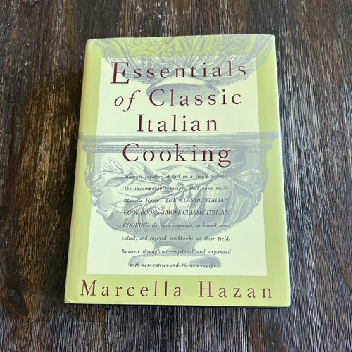 Essentials classic italian - of,