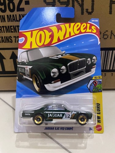 Hot wheels 2026 - new, j