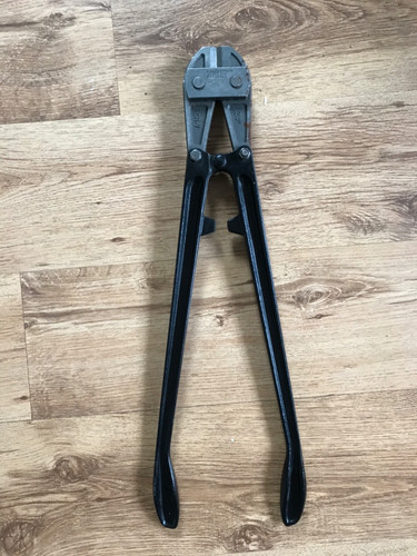 Steel bolt cutters - 24”,