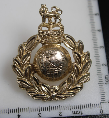 Queens crown royal marines - crown,