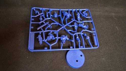 Ultramarines lieutenant - ultramarines,