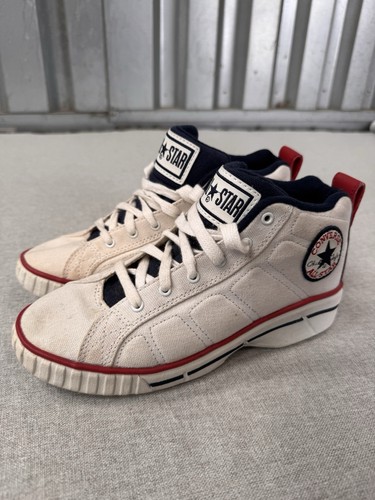 Rare vintage 1990s converse - rare,
