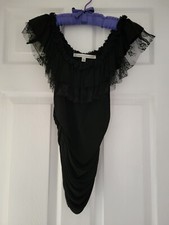 dianne von furstenberg  off shoulder lae detail and ruched top